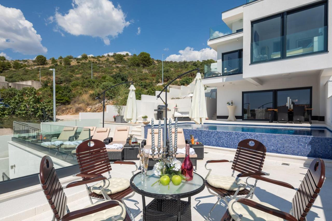 Vilă Ocean View I Zatoglav Rogoznica (Sibenik-Knin)